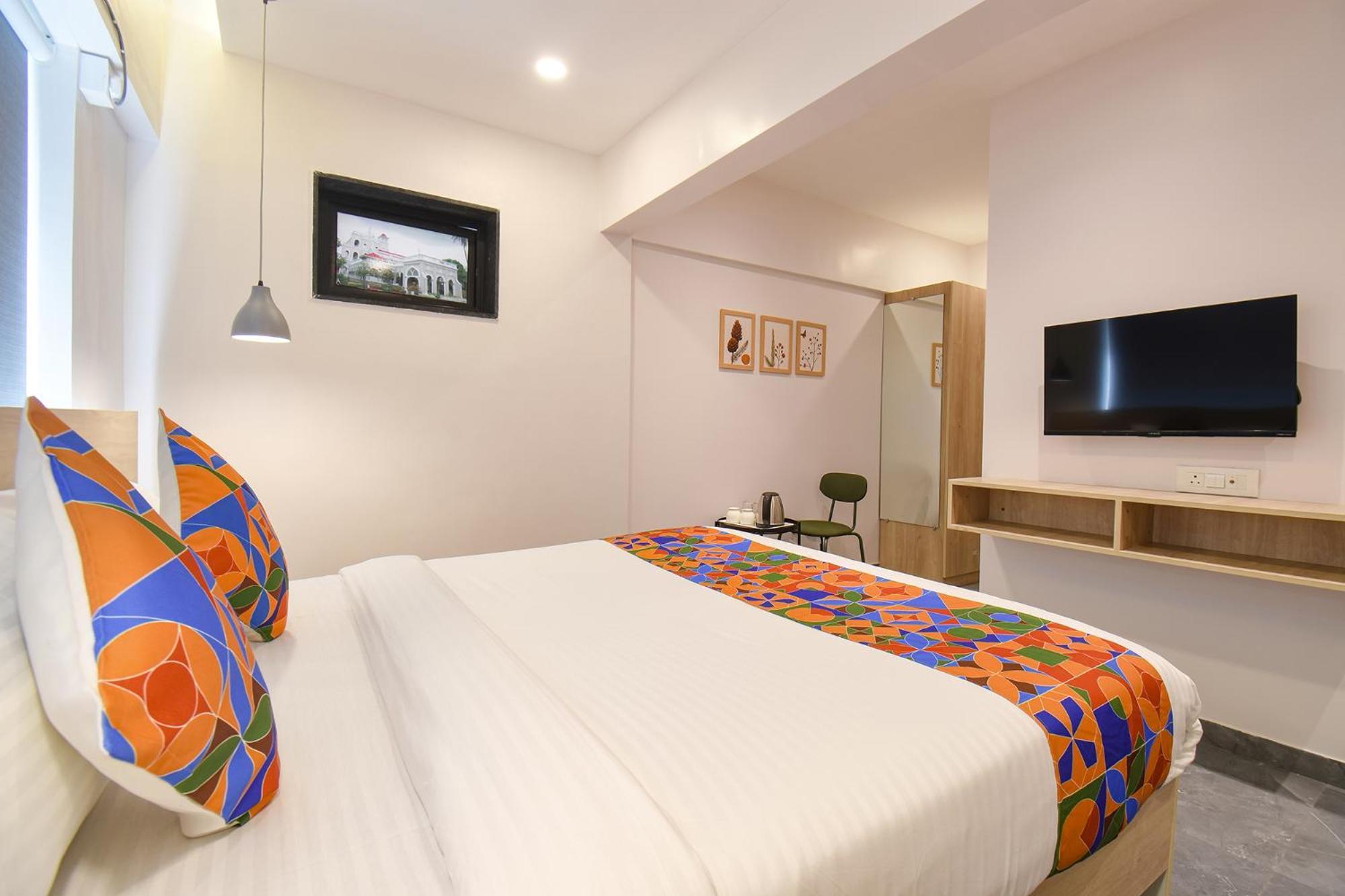 Fabhotel Olive Suite Pune Exterior photo